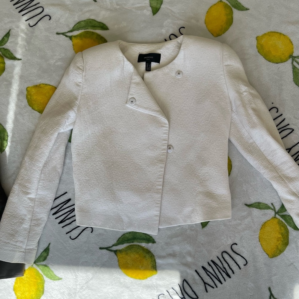 Two jackets - Picture 4 of 5